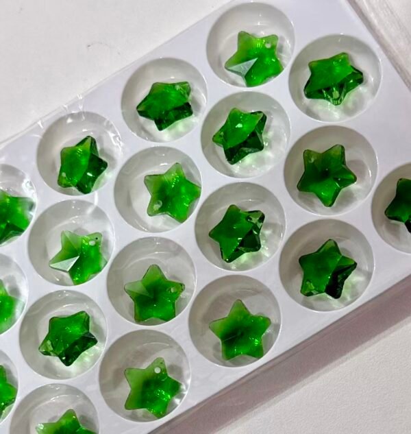 Star Crystal green Pendant(1 Pack is 20pcs)
