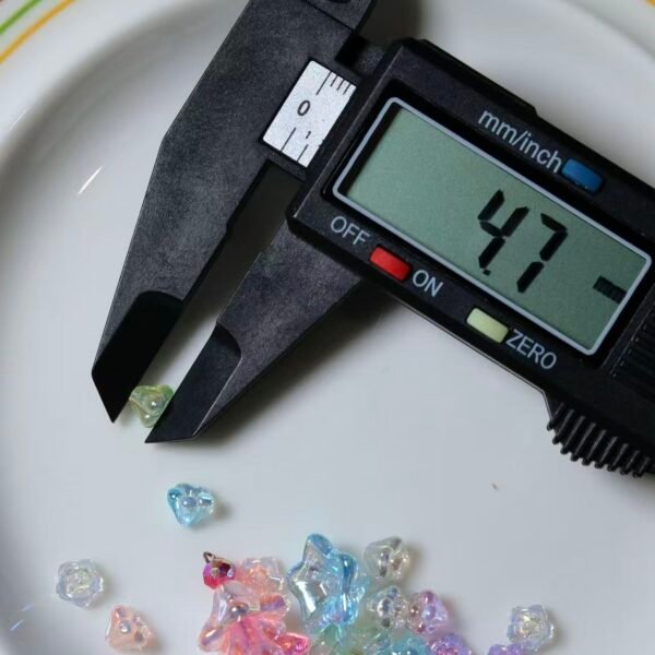 Ushiny pearl beads,flower shape,shiny transparent ,colorful,