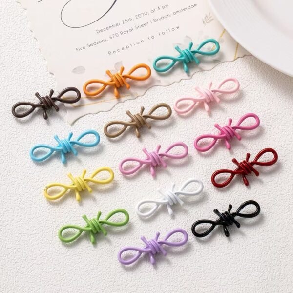 Big connectors knot shape, colorful