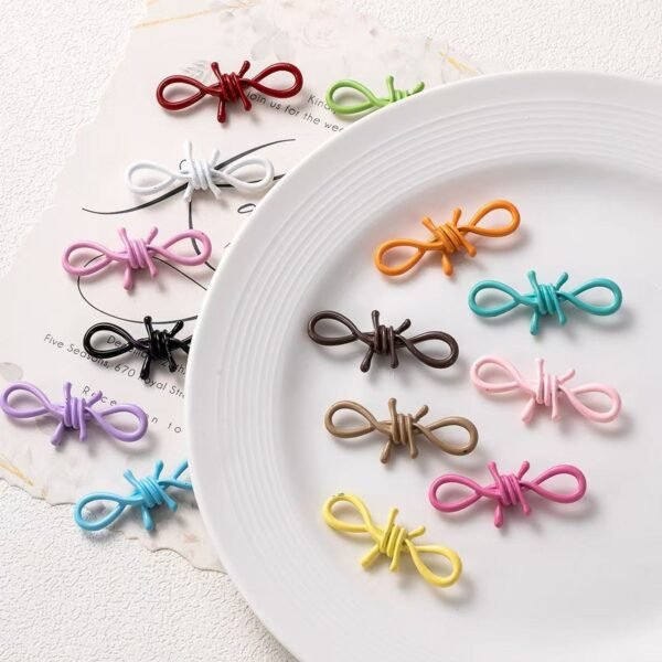 Big connectors knot shape, colorful