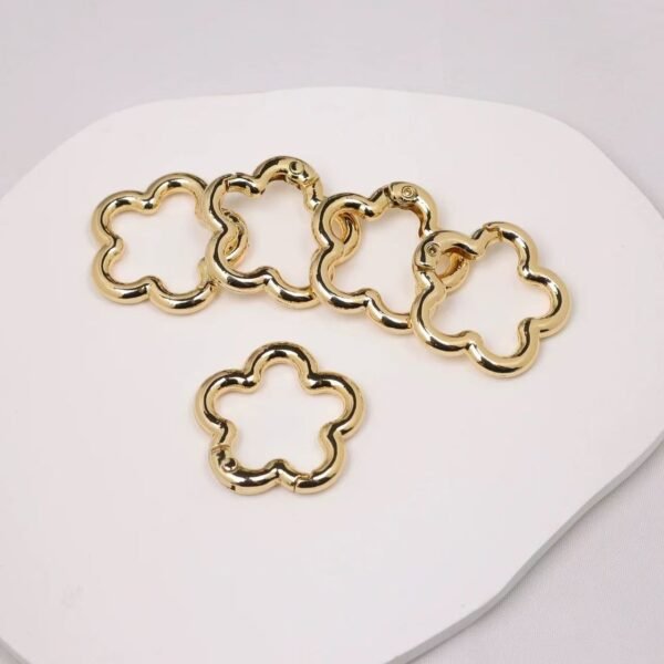 Flower shaped spring buckle, high-quality, gold silver, DIY keychain