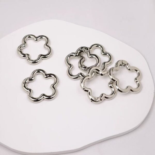 Flower shaped spring buckle, high-quality, gold silver, DIY keychain